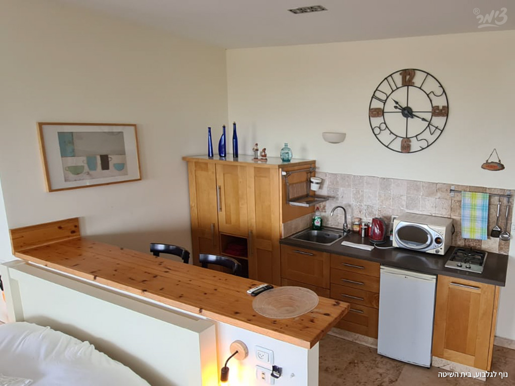 צימר נוף גלבוע  סוויטת הגלבוע המפוארת מטבח