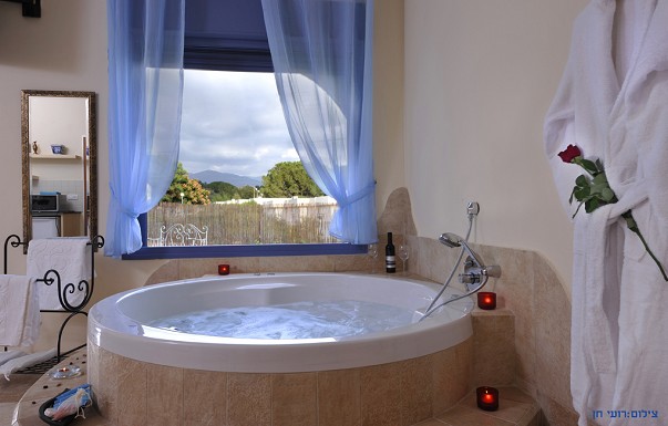 אולימפוס הכפר היווני - ������ �הכפר היווני - מעיין ברוך - ������ ����