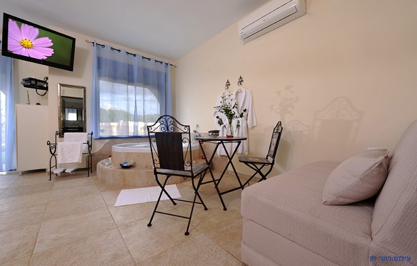 אולימפוס הכפר היווני - ������ �הכפר היווני - מעיין ברוך - ������ ����