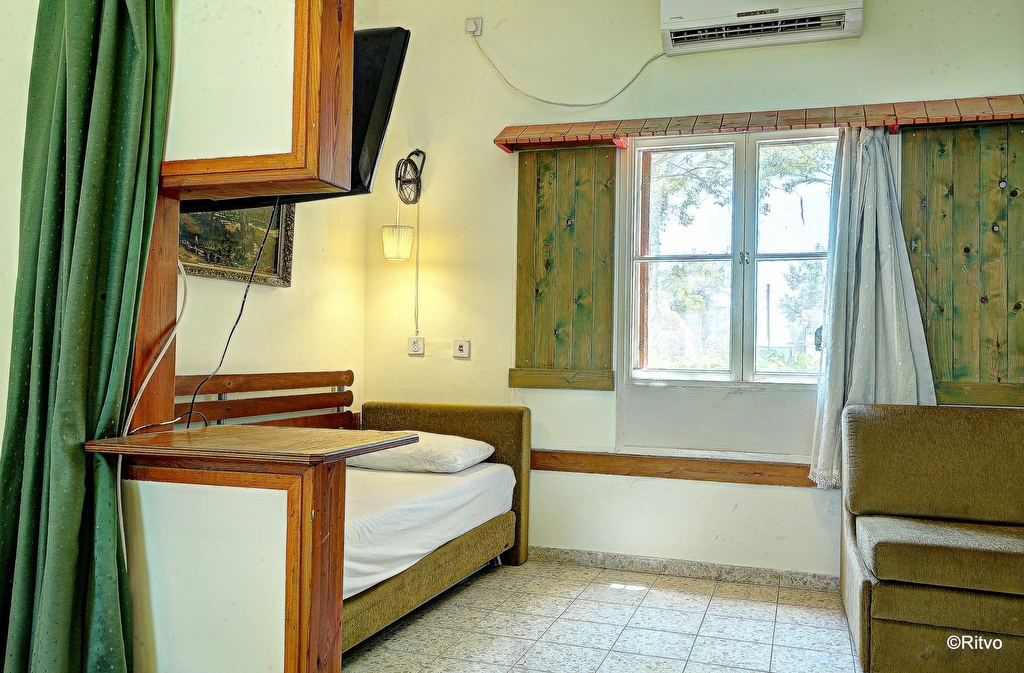 חדרי בית הברון