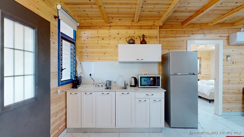 צימר בית זורע חדר עומרי מטבחון
