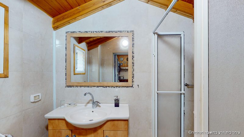 צימר יובל צימרים במנחמיה חדר רחצה