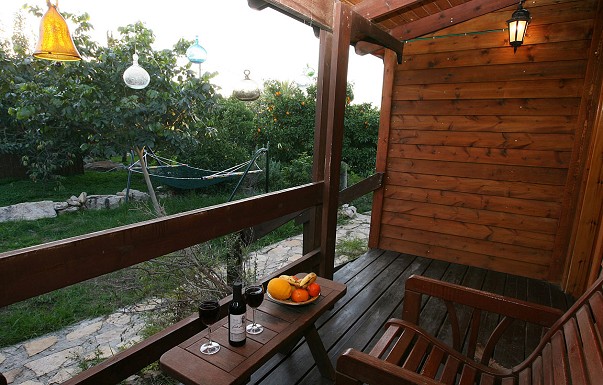 הבקתות של אילנה בגליל - סאונה  וג`קוזי - ������ �מנות - ������ ����