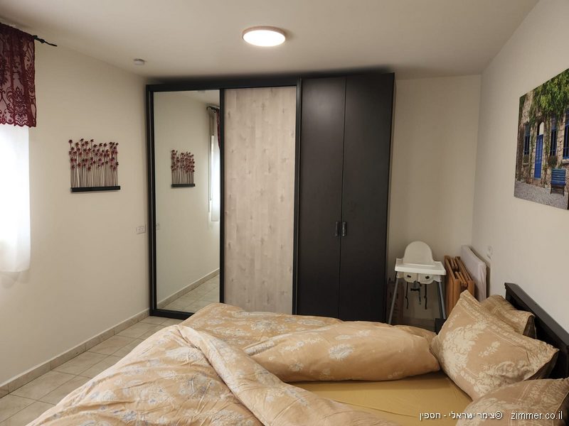 צימרים בגוטלן מיטה זוגית