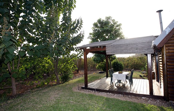 בקתה בעמק - ������ �יסוד המעלה - ������ ����