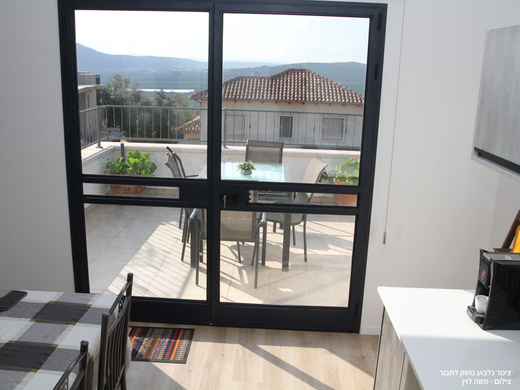 צימר גלבוע נושק לתבור