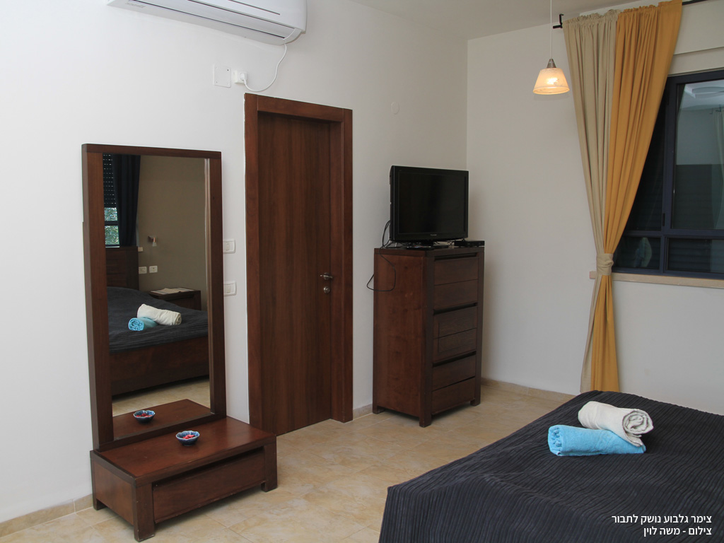 צימר גלבוע נושק לתבור