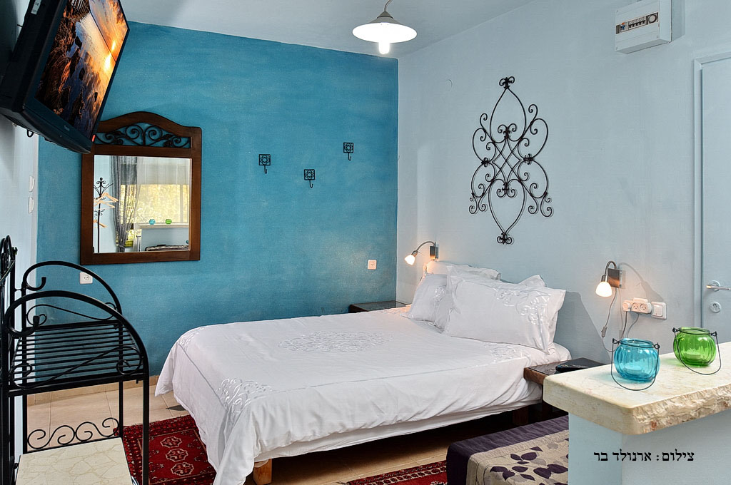 הסוויטה בצל התות