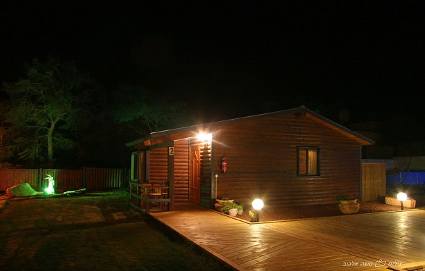 בקתות מצפה הודיה - ������ �יבנאל - ������ ����