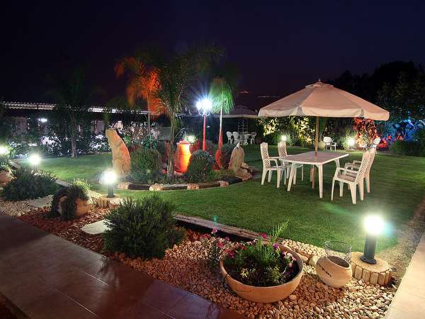 בקתות%20חיי%20,%20כפר%20יובל
