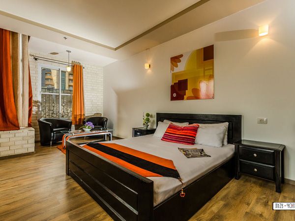 ���� ����� �����`