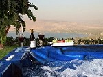 בקתות%20נוף%20האגם%20,%20פוריה%20כפר%20עבודה