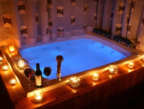 הבקתות של אילנה בגליל - סאונה  וג'קוזי מנות