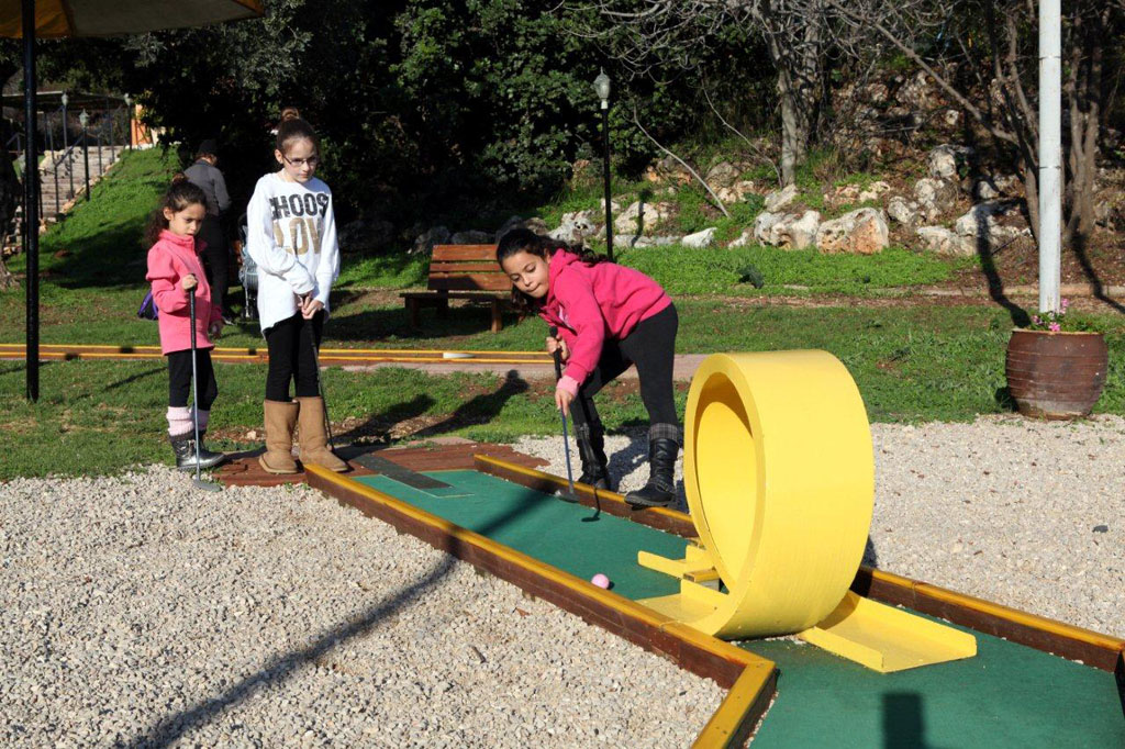 Mini Golf Farod' page