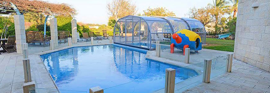 הסוויטה הרומנטית צימרים עם בריכה בקיסריה