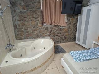 Click to visit Zimmerim Maain B&B