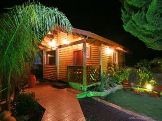 Click to visit Orly’s Wooden Cabins