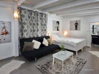 Click to visit Halomot Paz B&B
