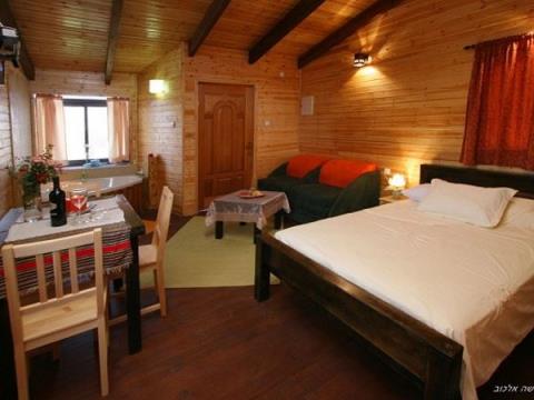 בקתות מצפה הודיה יבנאל