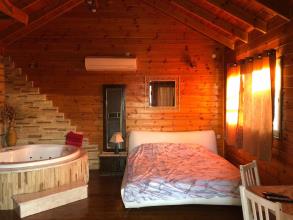 בקתות המעיינות רוויה