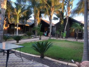 בקתות המעיינות רוויה