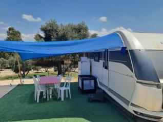Click to visit The Valley Caravan -