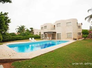 צימרים בקיסריה - הסוויטה הרומנטית בקיסריה