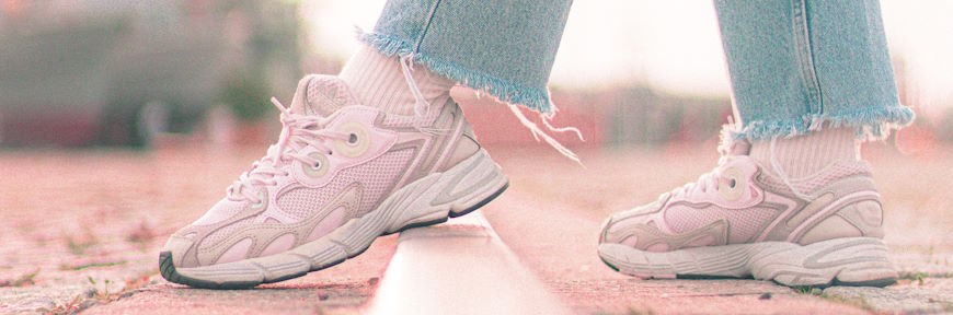 בעדיפות נעלי סניקרס לחופשה בצימר בצפון